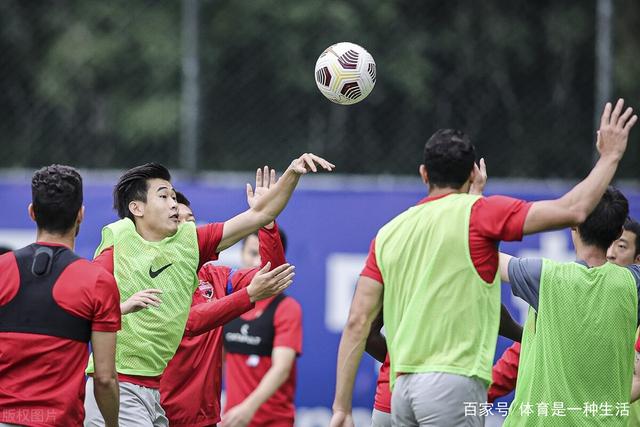 凯恩遗失射门靴！已连续5场比赛没有运动战进球