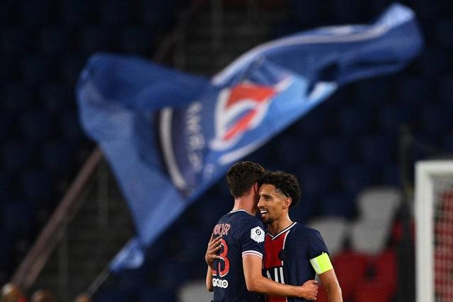 阿门23+14+10火箭双杀骑士 猛龙送老鹰4连败