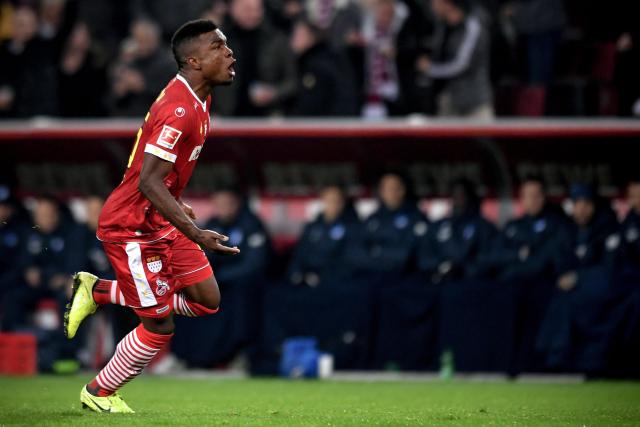 骑士克76人开季13连胜 唐斯46+10尼克斯负公牛